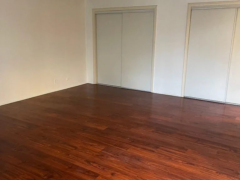 361 Waldo Ave #8 — Photo 7