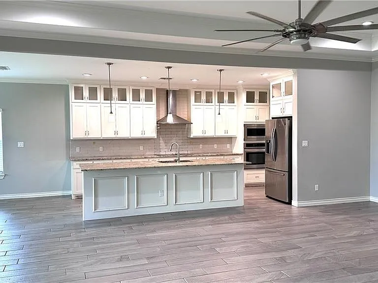 3734 Berkeley Dr — Photo 4