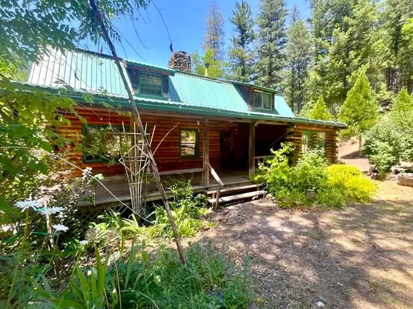 691 Lost Bridge Rd, Lewiston, CA 96052
