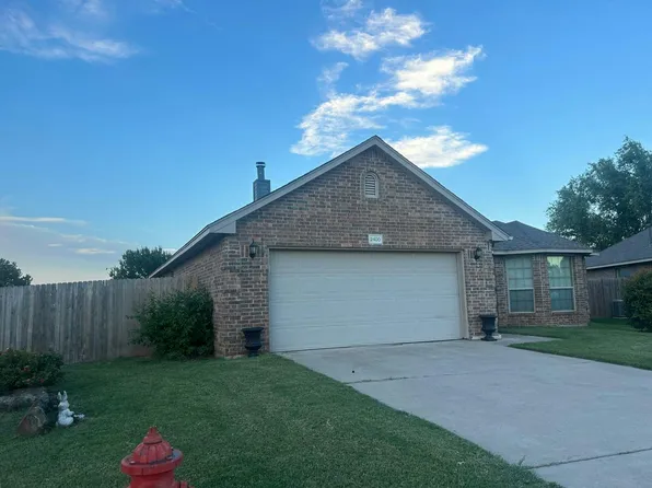 2400 Rookhaven Ln, Yukon, OK 73099