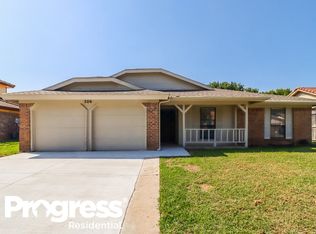 206 Lemon Dr, Arlington, TX 76018