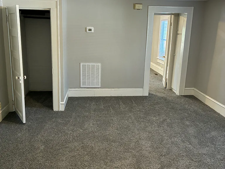 1512 Nash St N #B — Photo 10