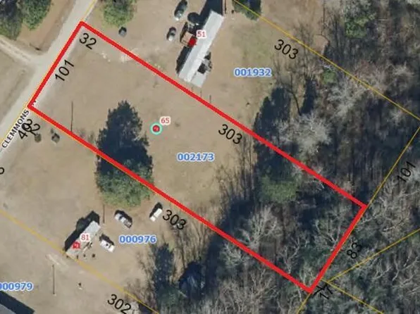 65 Clemmons Ln, Bunn, NC 27508