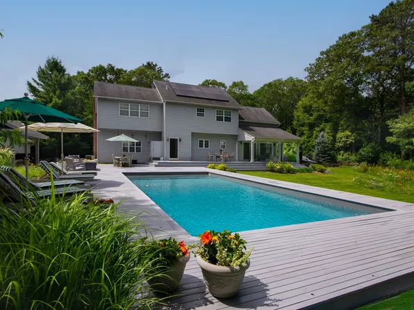 97 Spring Close Hwy, East Hampton, NY 11937