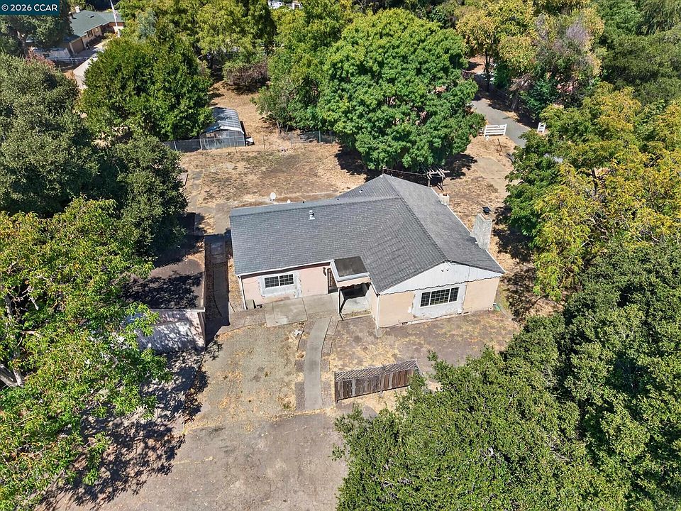 1st image of 31 Laurel Ln