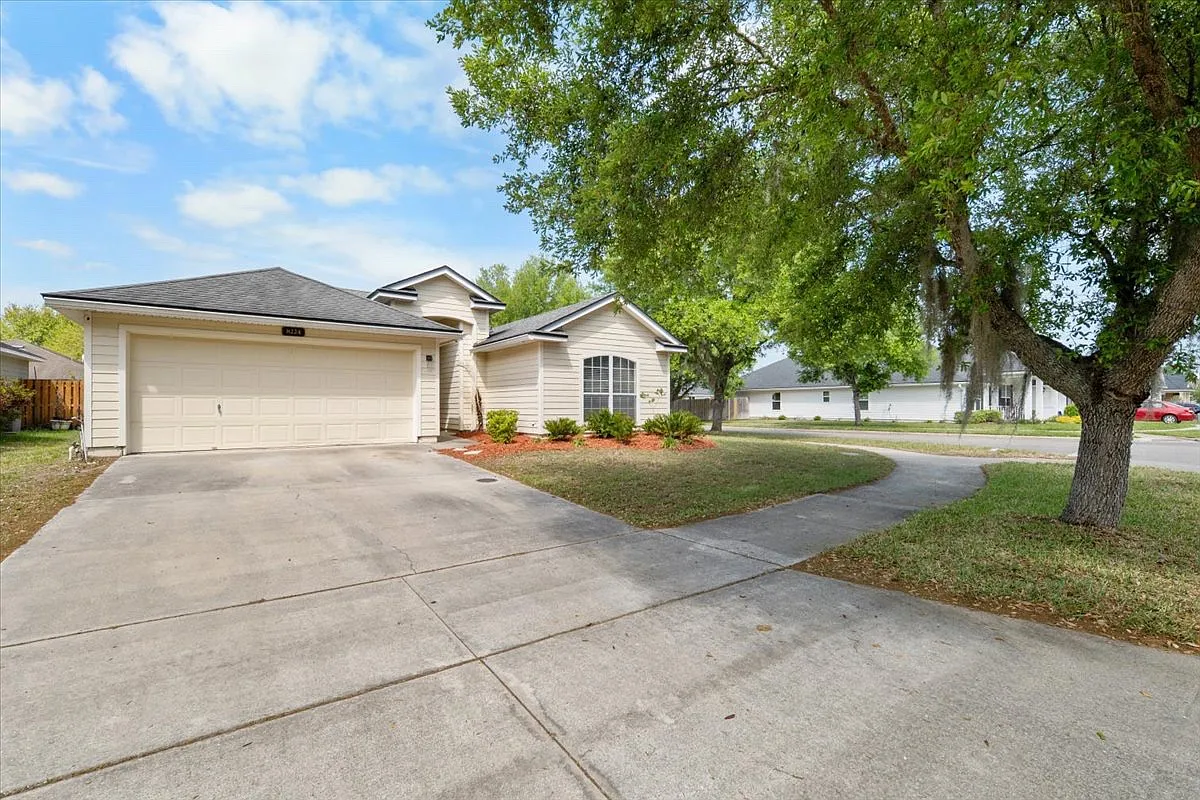Building Photo - 8224 NW 51st Dr