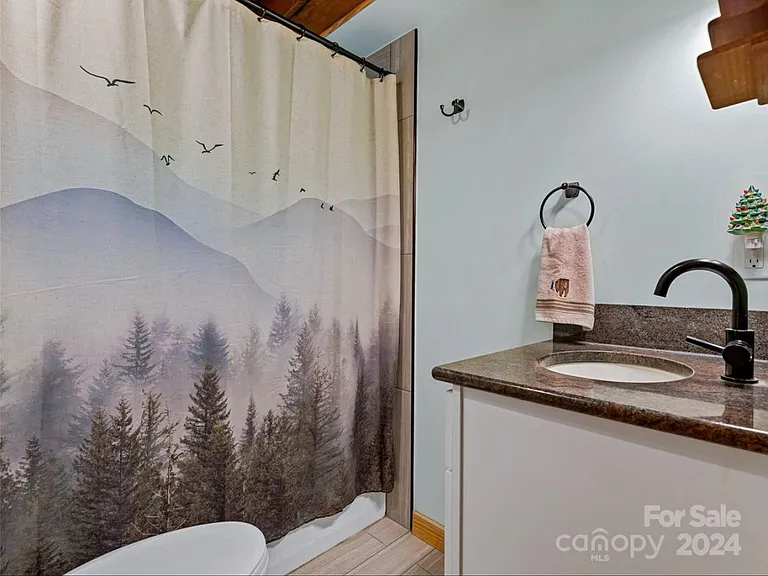35 Kenzie Way — Photo 11