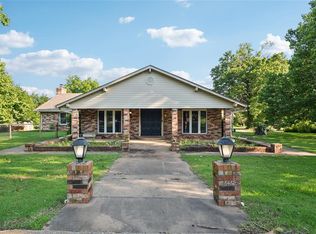 9850 E Maguire Rd, Noble, OK 73068
