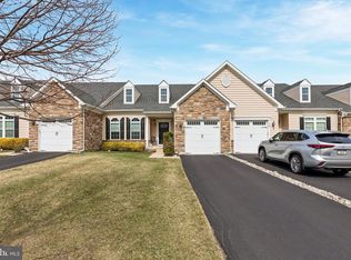 106 Shire Dr, Norristown, PA 19403