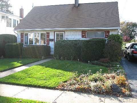 1st image of 734 Sunrise Ave