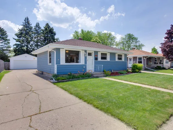 2531 81st St, Kenosha, WI 53143