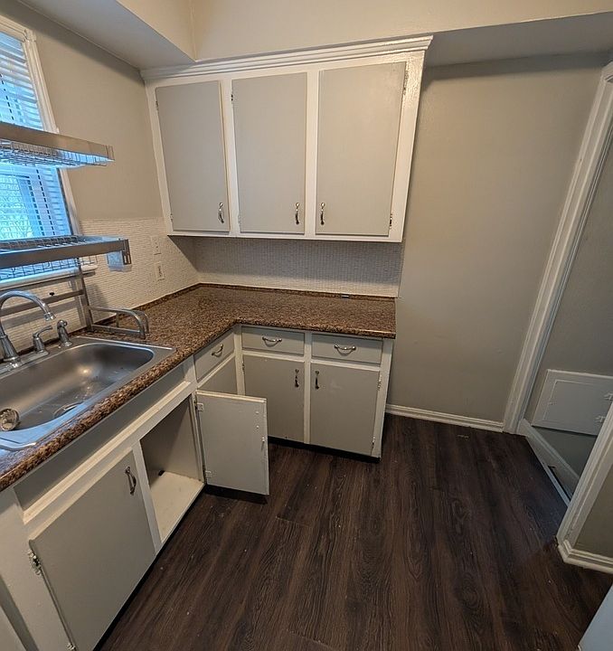 1st image of 27471 Forestview Ave