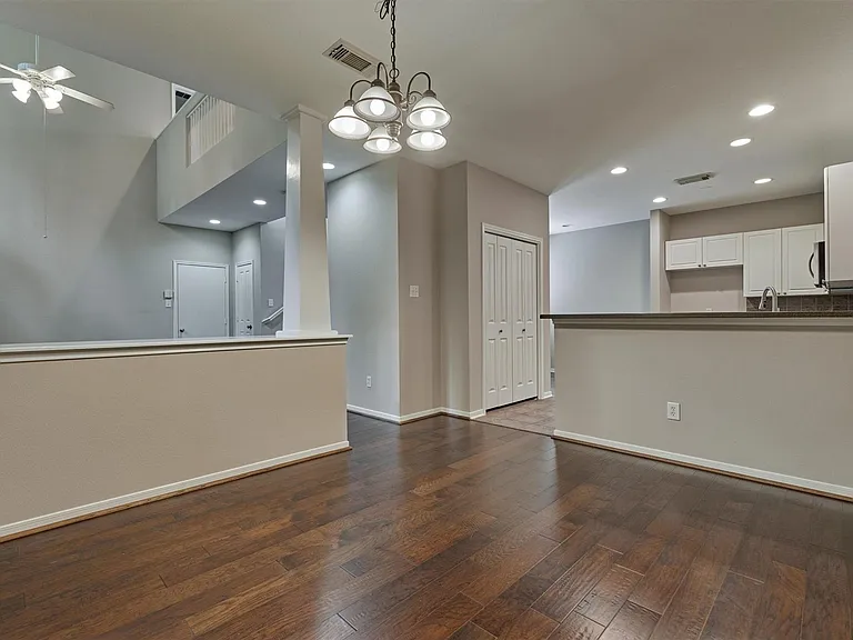 83 Woodlily Pl — Photo 16