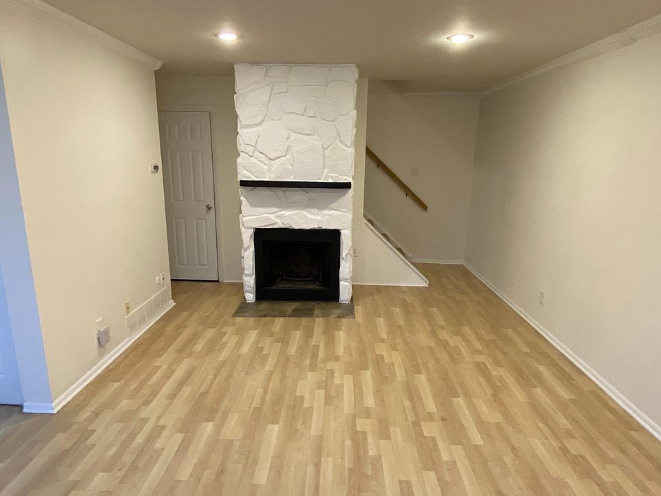 1st image of 600 Edison Ave #648B
