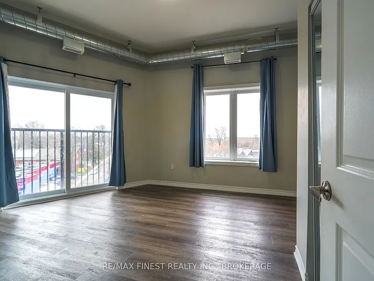 630A Princess St #501 — Photo 12