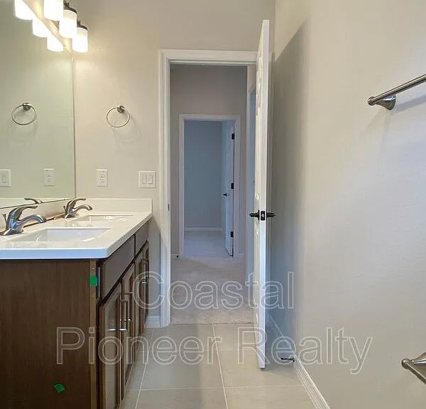 28591 Cozy Creek Dr — Photo 22