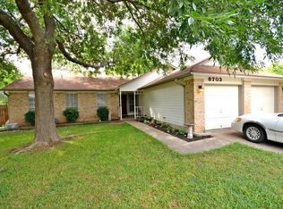 8703 Pineridge Dr #B, Austin, TX 78729