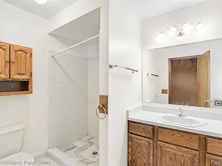 4847 Bayleaf Dr — Photo 13