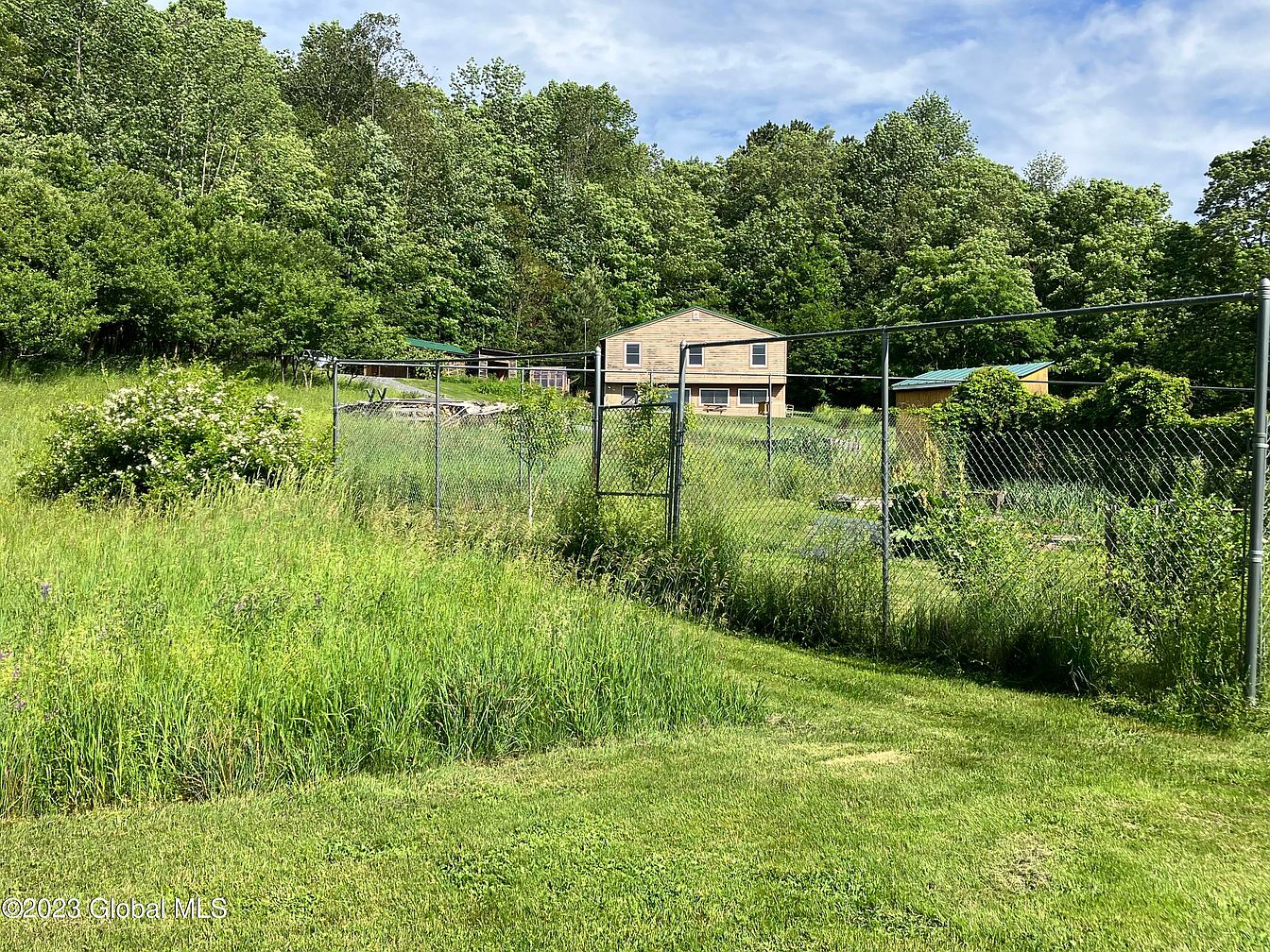 1st image of 259 Lang Road