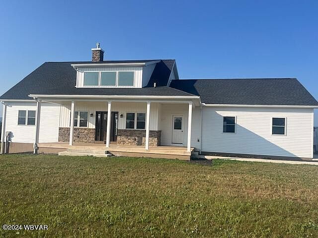 1st image of 20 Willow Ln