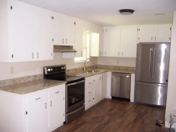 17381 State Highway 83, Defuniak Springs, FL 32433