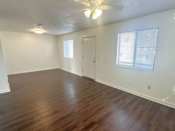 3rd image of 303 S Lipona Rd