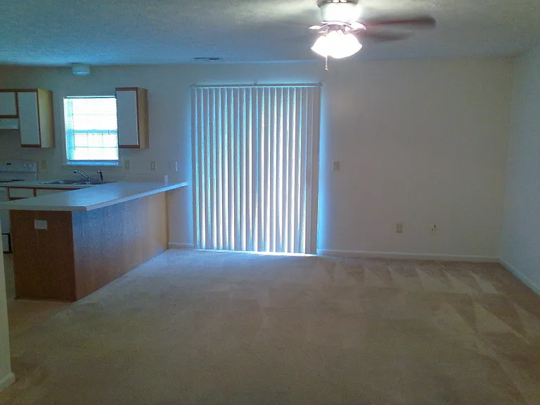 49 Mare Ct #B — Photo 2
