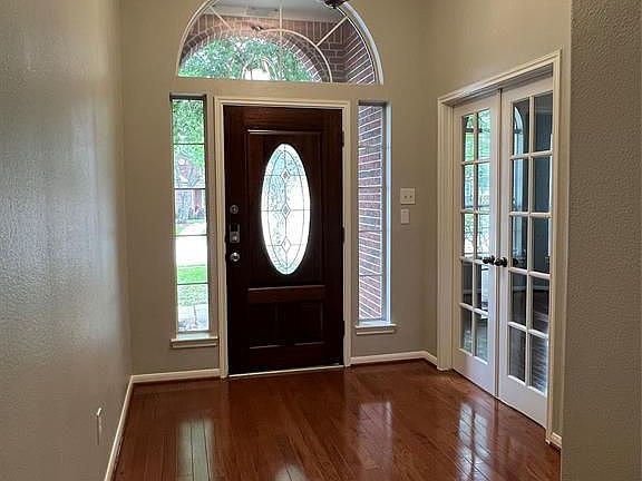 3rd image of 6169 Mitchell Ct