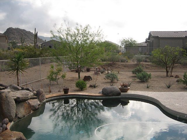 Waterfall, pepplesheen finish, cocktail table, firepit