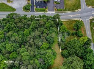 5003 High Point Rd, Greensboro, NC 27407