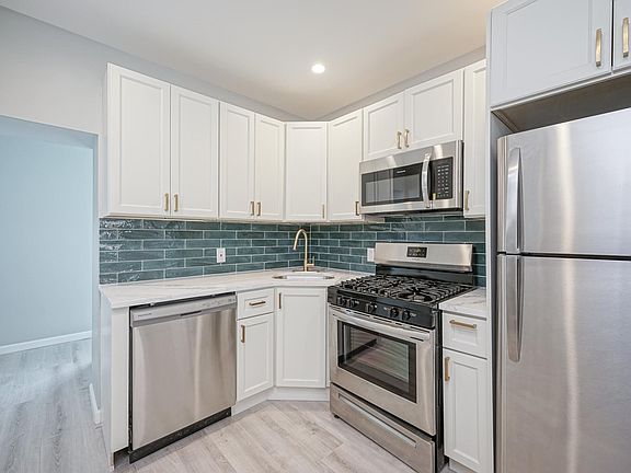 2nd image of 333 Daly St