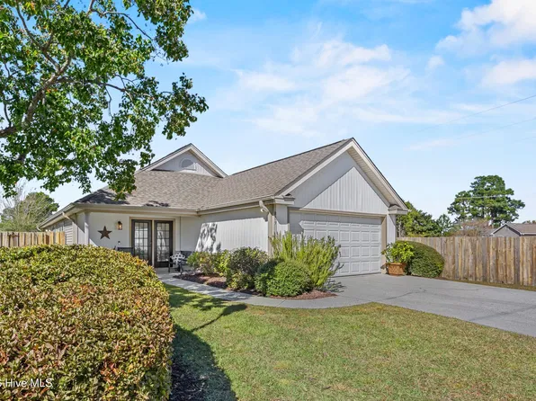 809 Spy Glass Court, Wilmington, NC 28411