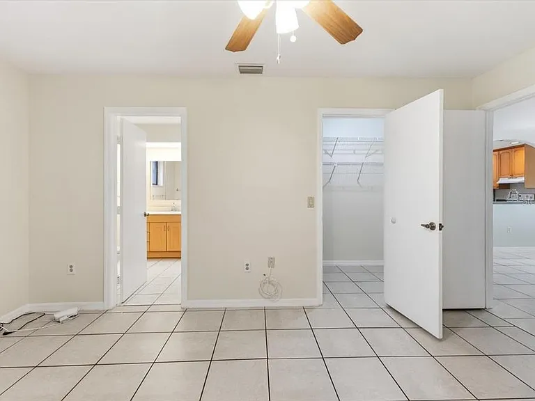 10507 Pendleton Ave #B — Photo 13