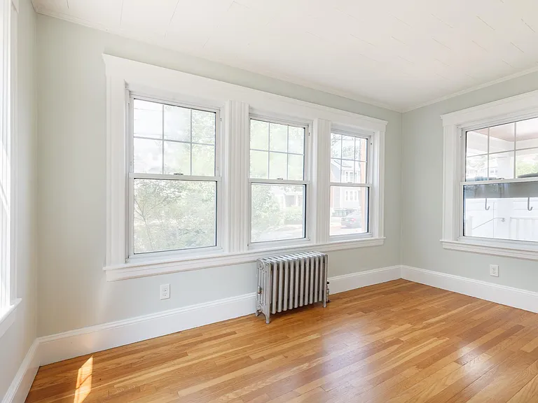 23 Channing Rd — Photo 2