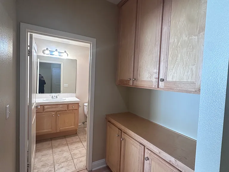 7124 Farralone Ave #107 — Photo 14