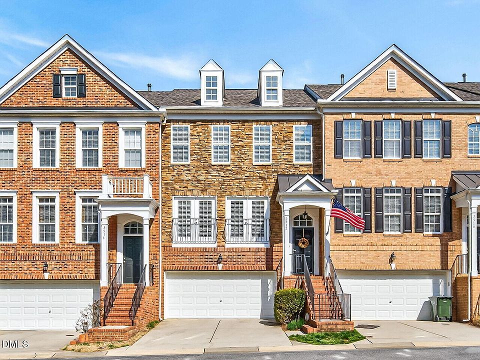 1st image of 2512 Blooming St