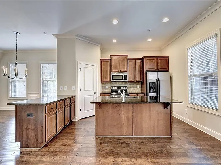 2448 Tenor Ln — Photo 39