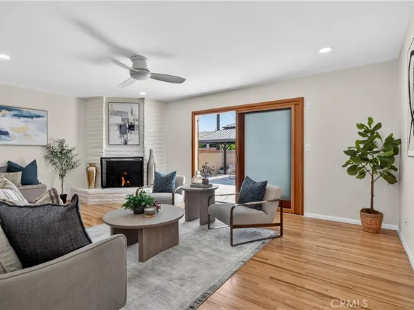 6692 Kiwi Cir, Cypress, CA 90630