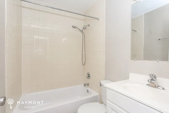 4523 Hercules Ave — Photo 10