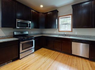 1018 16th Ave SE, Minneapolis, MN 55414