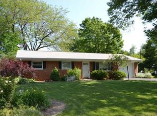 612 Emerson Rd, Carmel, IN 46032