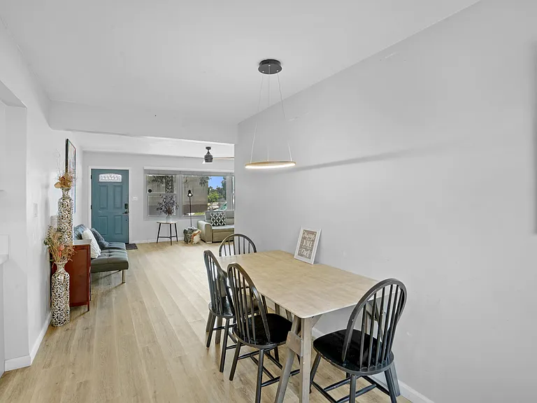 3996 Market St — Photo 9