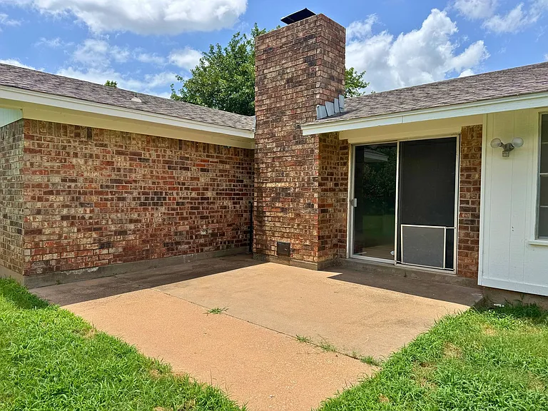 5507 Hooper Dr — Photo 36