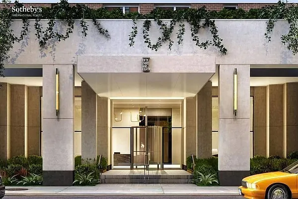 Rented by Sotheby's International Realty | media 34