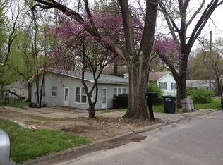 931 Claflin Rd, Manhattan, KS 66502