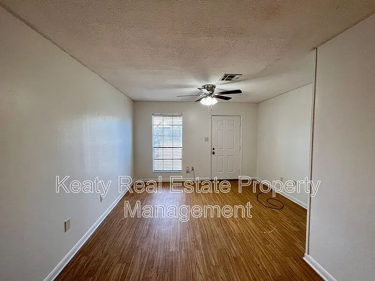 418 Failla Rd #2 — Photo 4