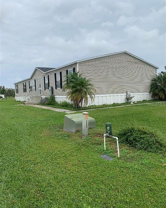 2nd image of 303 Morgan Way