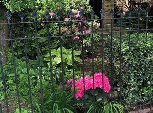 18 Atherton Rd #2, Brookline, MA 02446