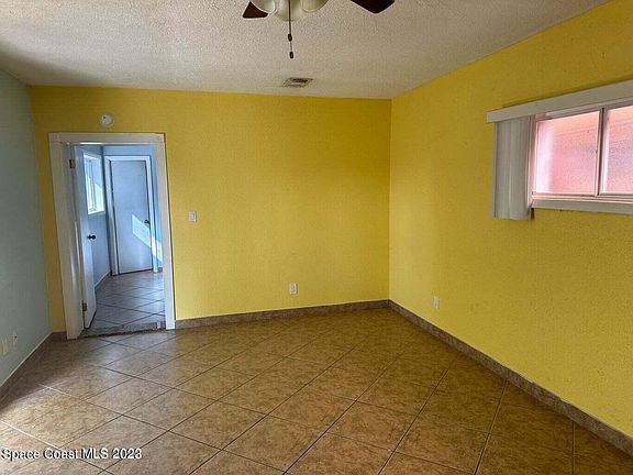 5th image of 3502 Ocean Beach Blvd