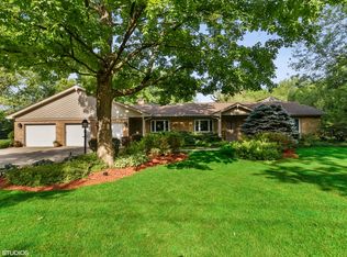 677 Wilmot Rd, Deerfield, IL 60015